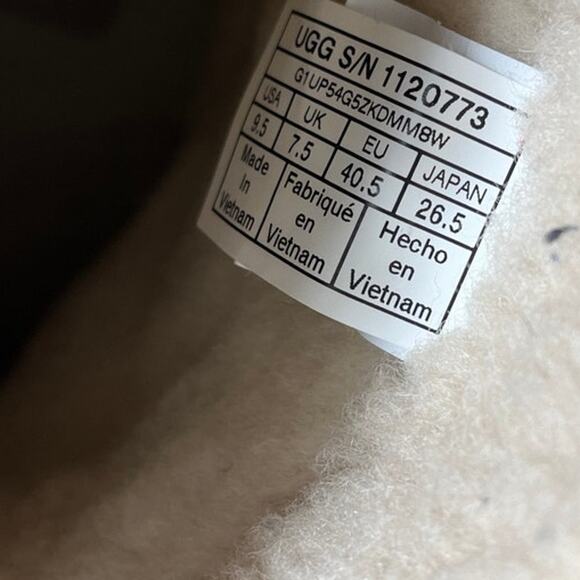 UGG 1120773 Harrison Cuff Suede‎ Boots Ladies Size 9.5 Chestnut Waterproof 3217 - Picture 8 of 8